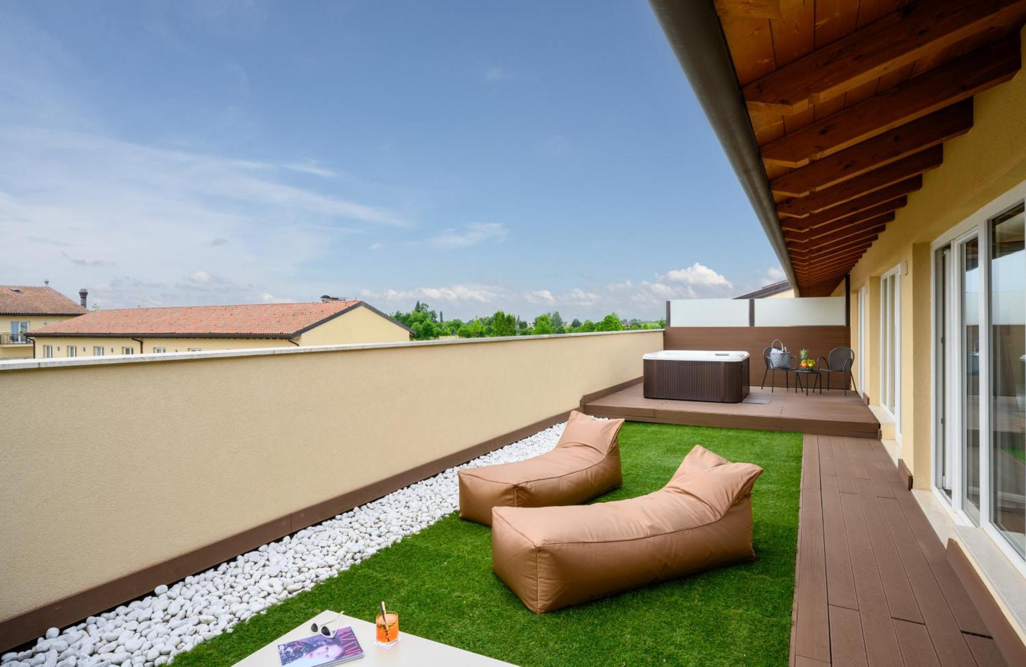 Leonardo Hotel Lago Di Garda - Wellness And Spa Lazise Ngoại thất bức ảnh