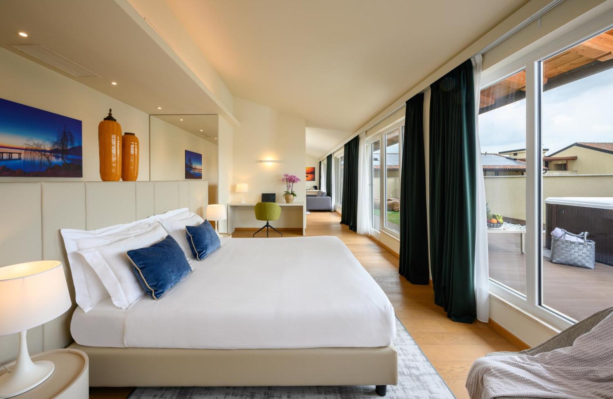 Leonardo Hotel Lago Di Garda - Wellness And Spa Lazise Ngoại thất bức ảnh