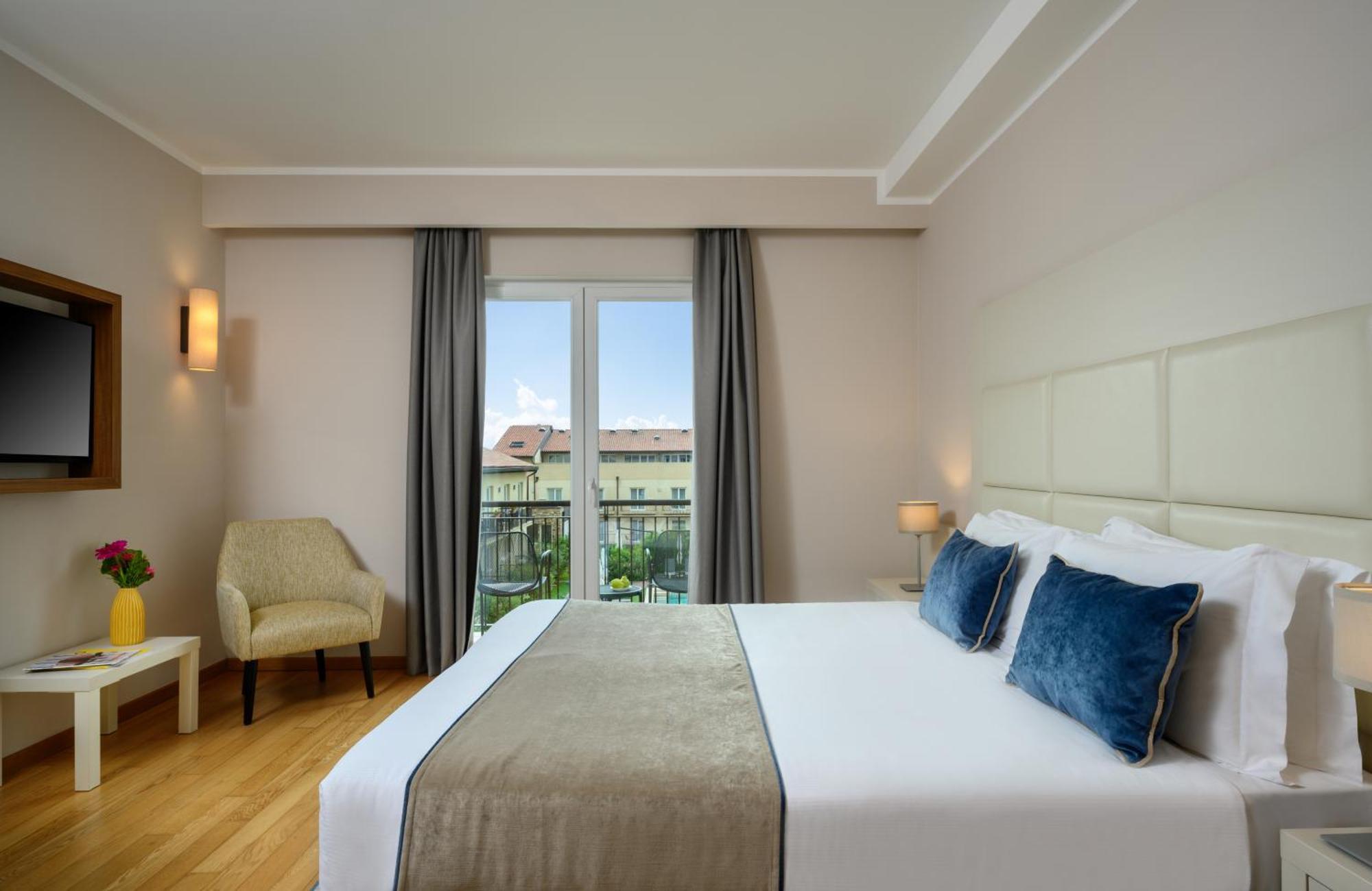 Leonardo Hotel Lago Di Garda - Wellness And Spa Lazise Ngoại thất bức ảnh