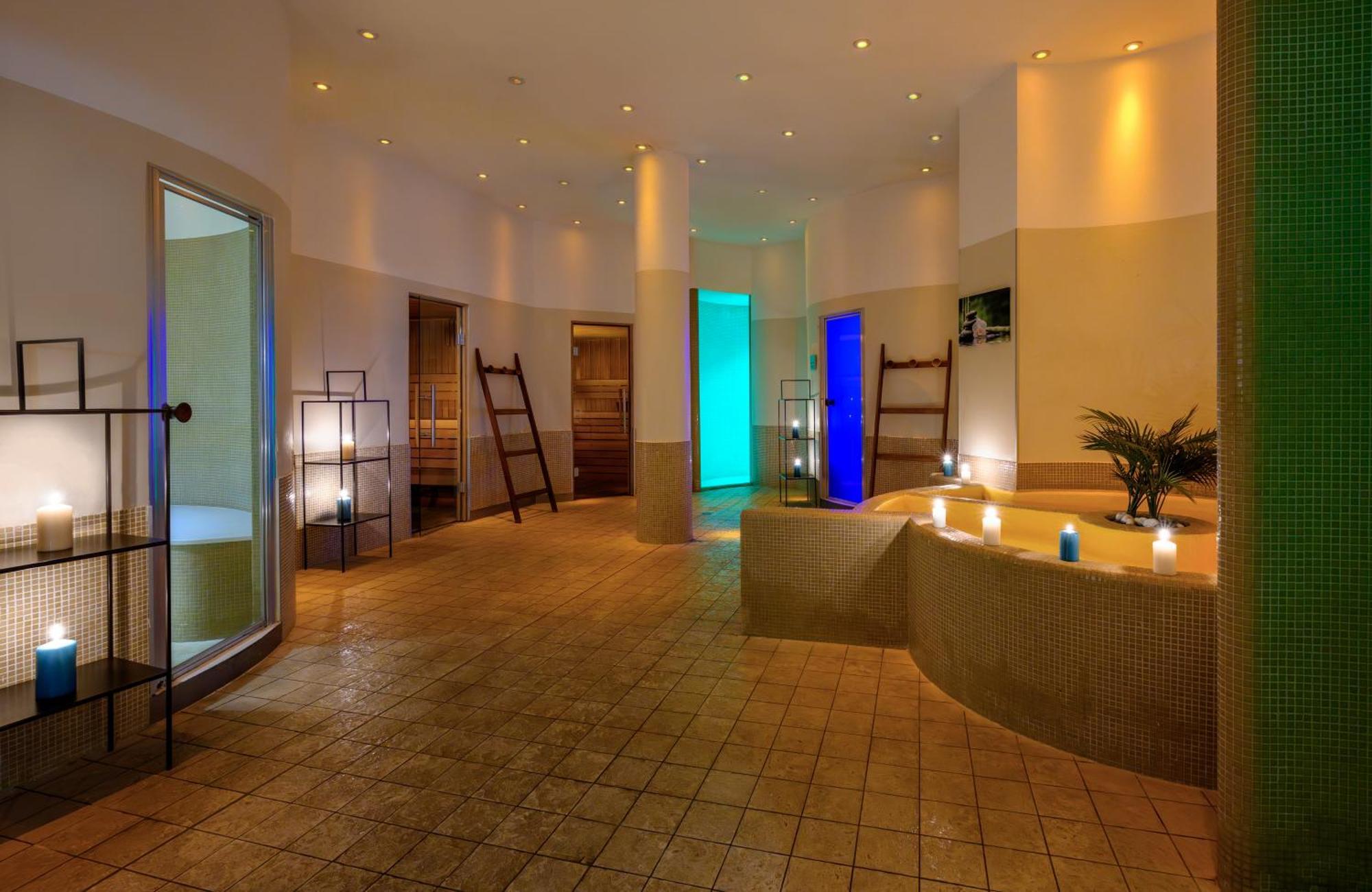 Leonardo Hotel Lago Di Garda - Wellness And Spa Lazise Ngoại thất bức ảnh
