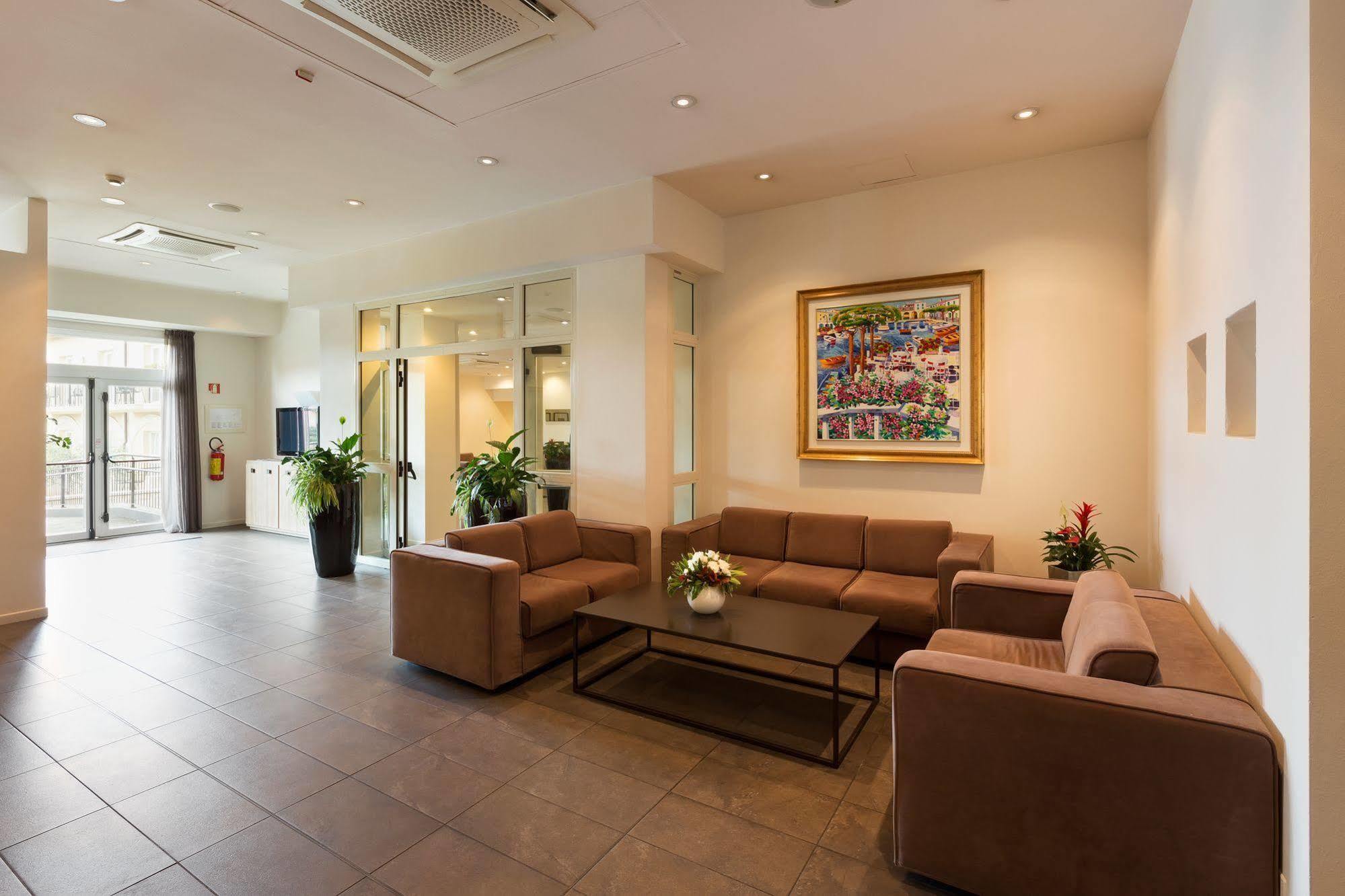 Leonardo Hotel Lago Di Garda - Wellness And Spa Lazise Ngoại thất bức ảnh