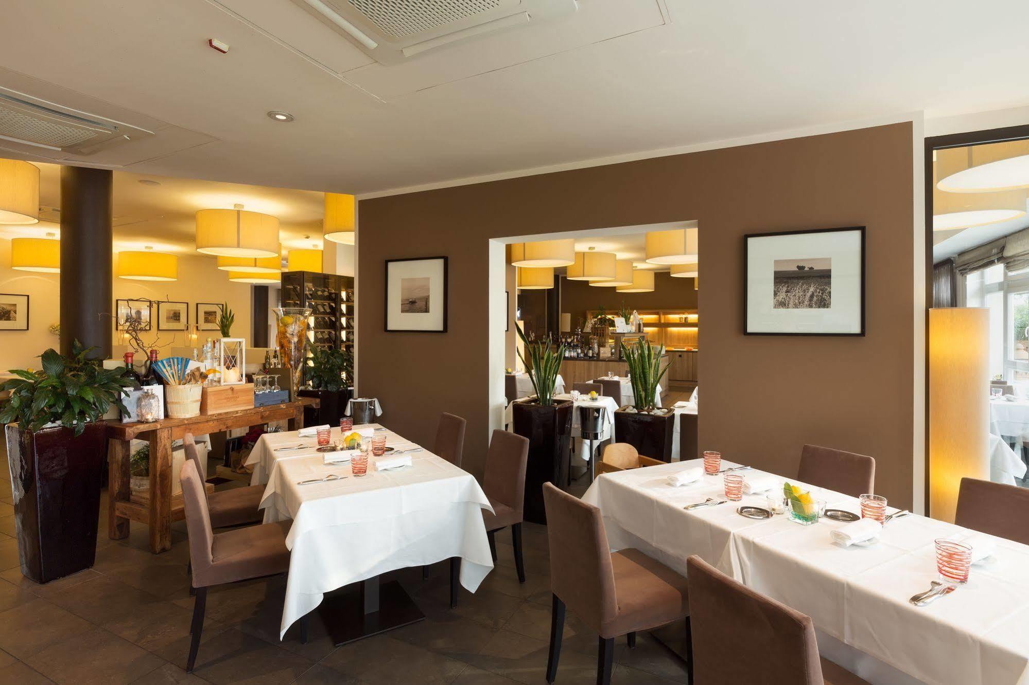 Leonardo Hotel Lago Di Garda - Wellness And Spa Lazise Ngoại thất bức ảnh